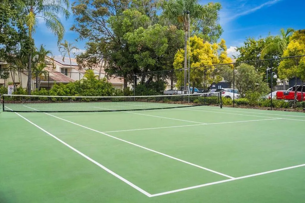 Tatil Evi Tranquil Oasis On Pine Lake Gold Coast
